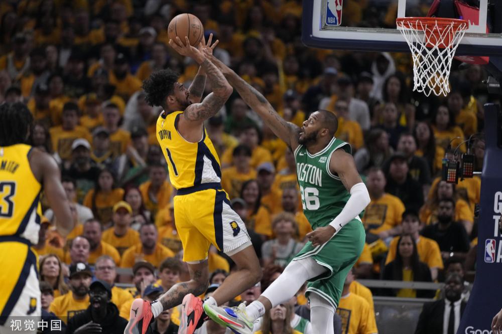 赛季的队内 赛季的队内