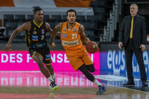 战略思路问 战略思路问