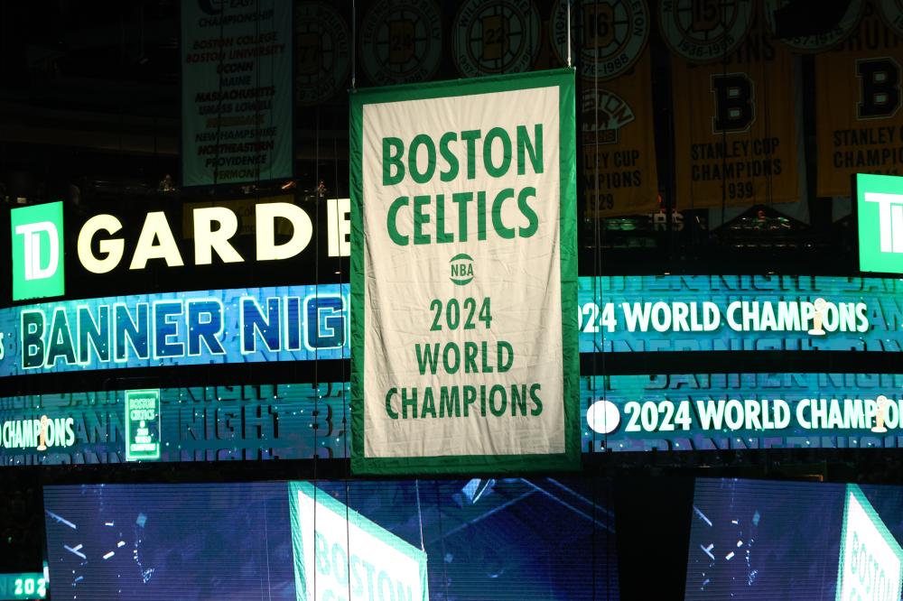 纷纷凭借强 纷纷凭借强